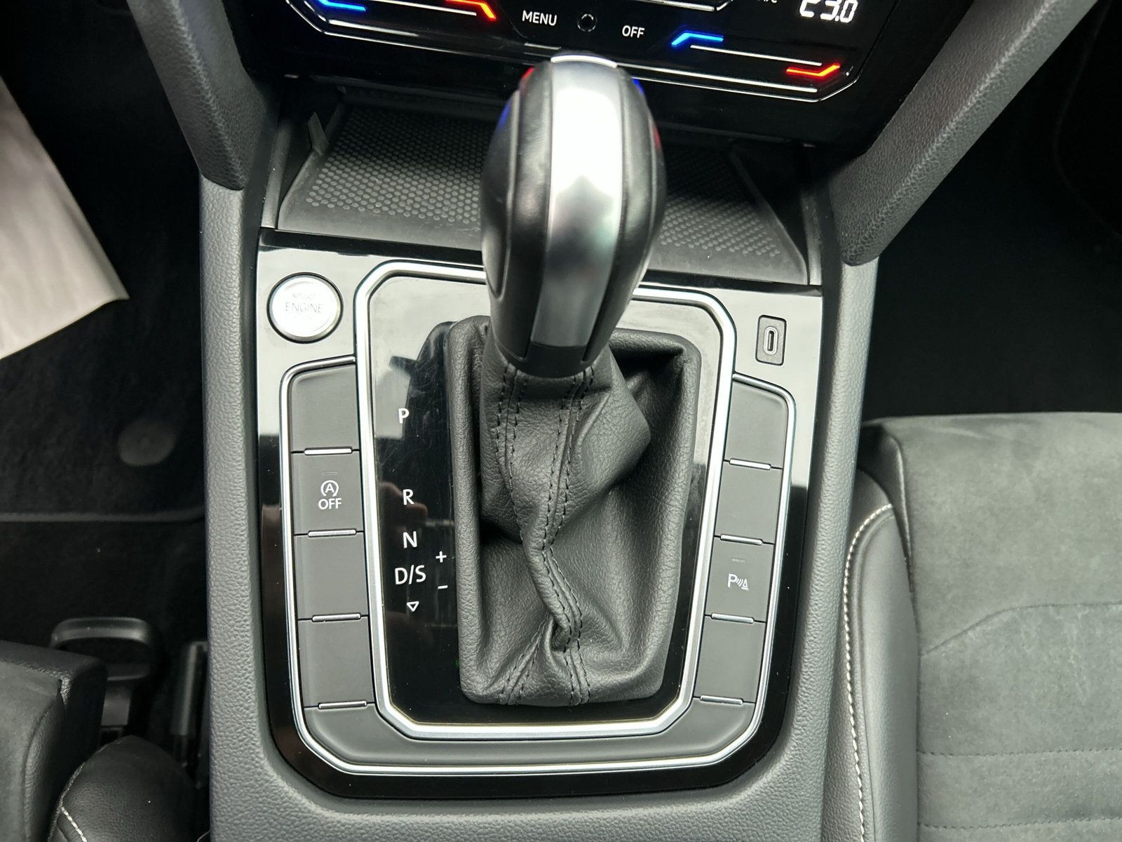 Volkswagen - Passat Variant_15