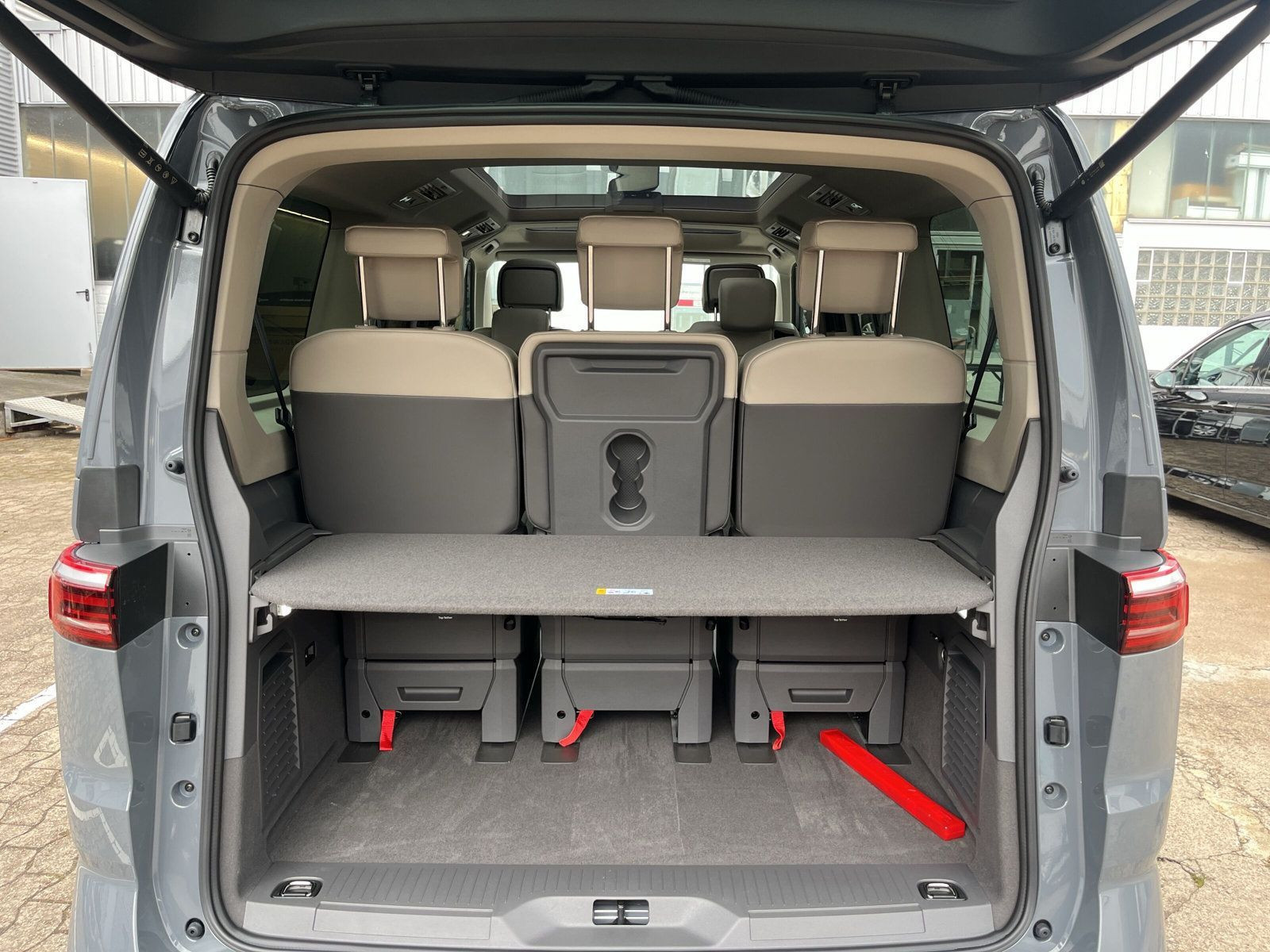 Volkswagen - T7 Multivan_8