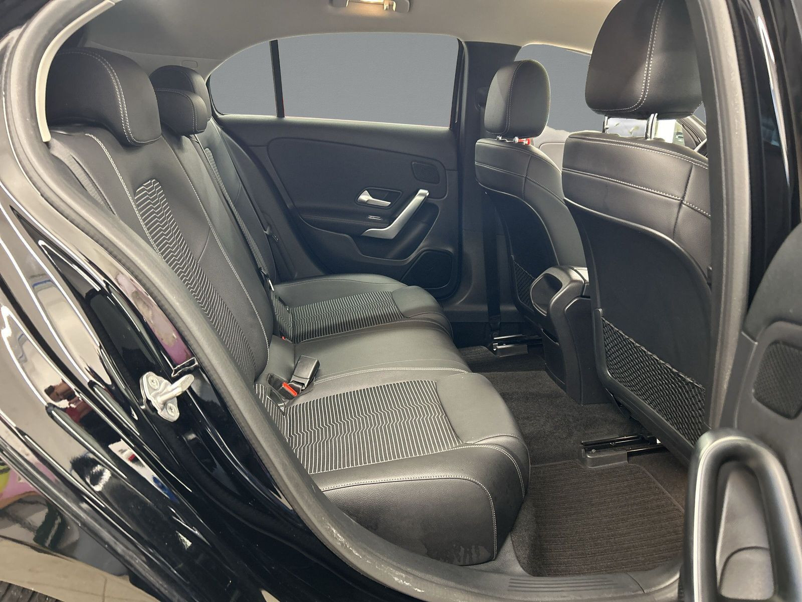 Mercedes-Benz - A 180_13