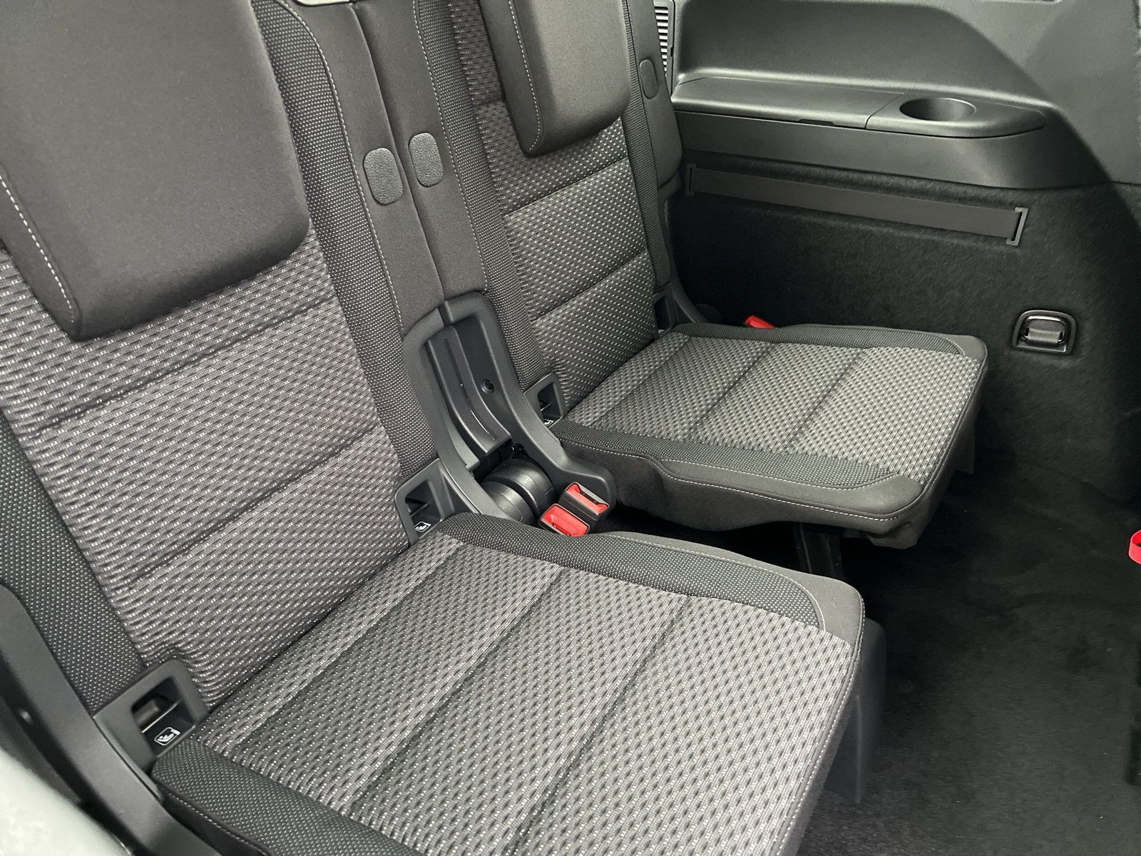 Volkswagen - Touran_28