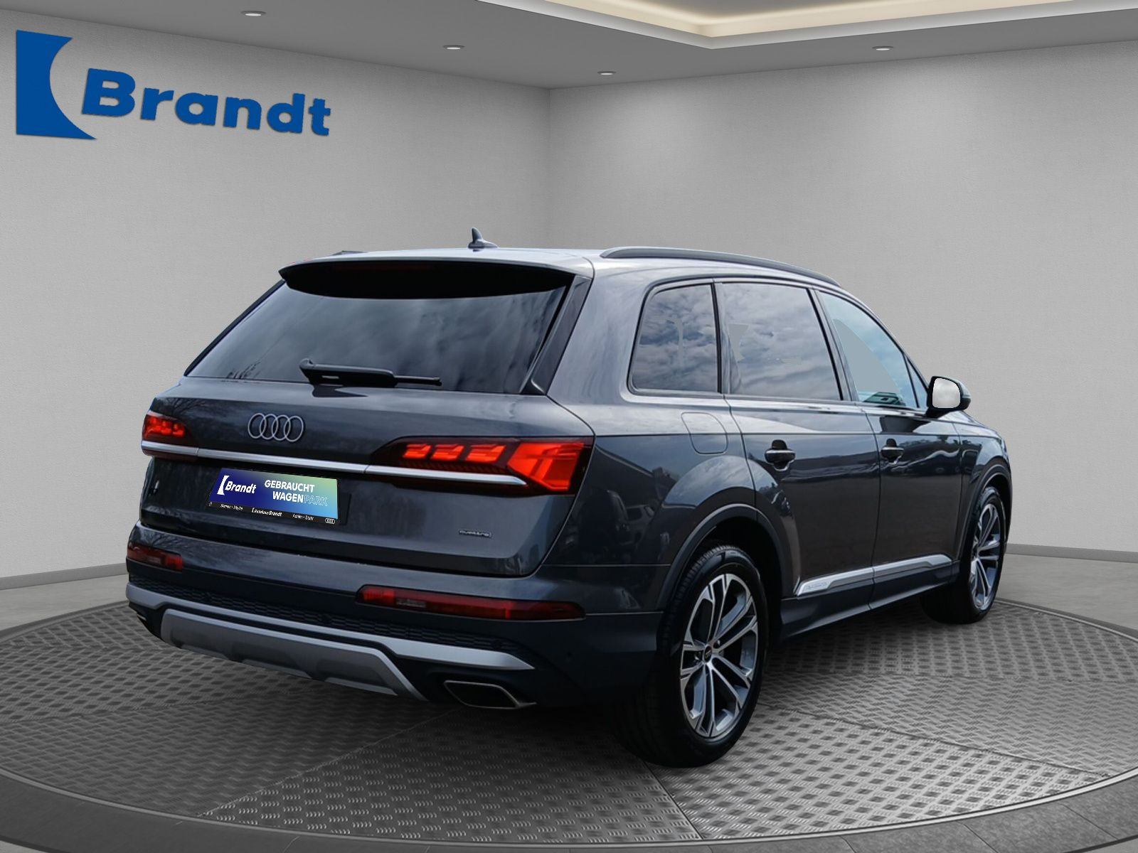 Audi - Q7_3