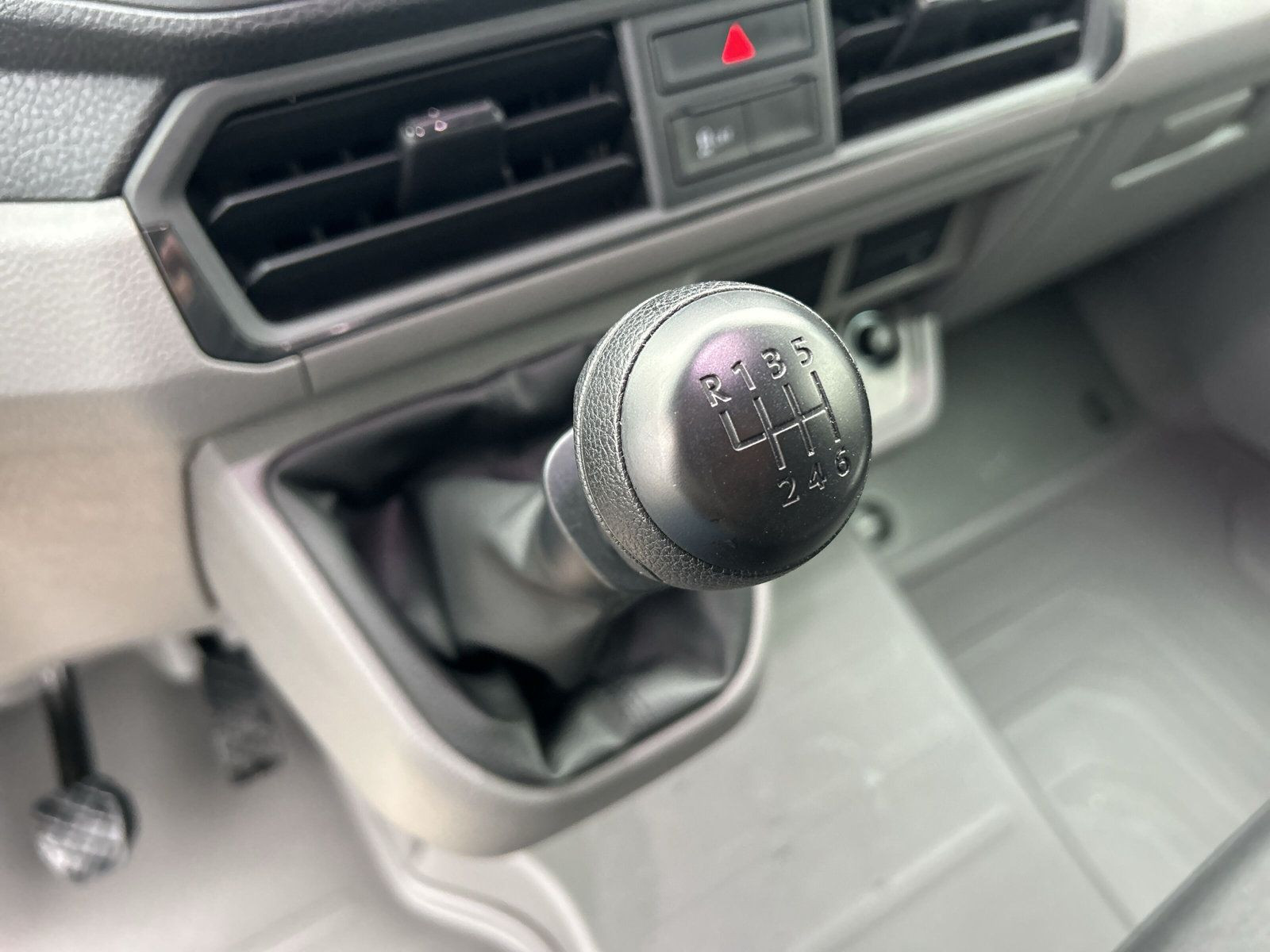 Volkswagen - Crafter_14