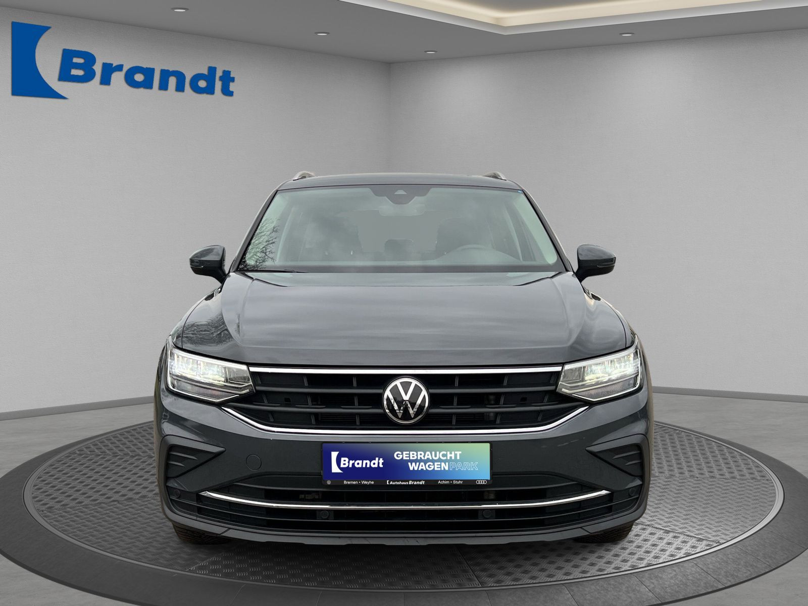 Volkswagen - Tiguan_4