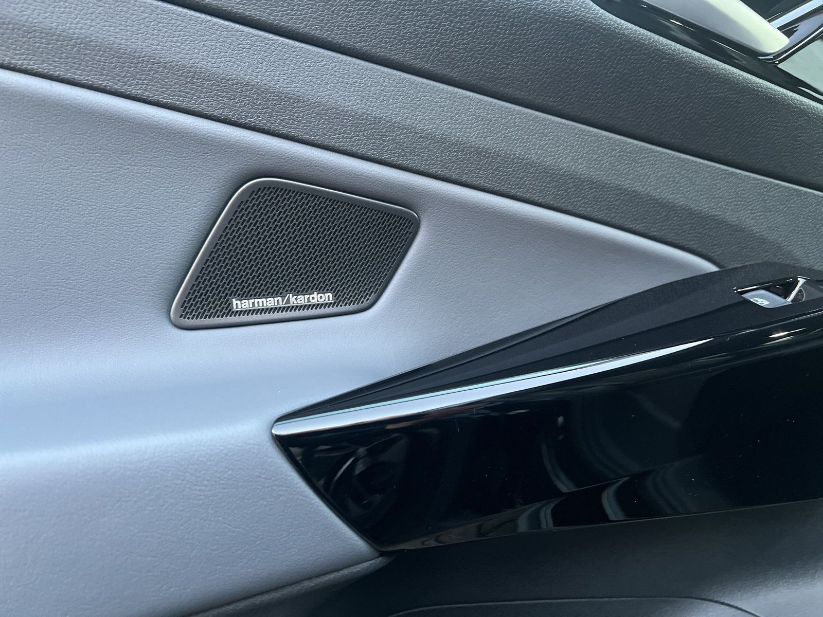 Volkswagen - ID.4_36