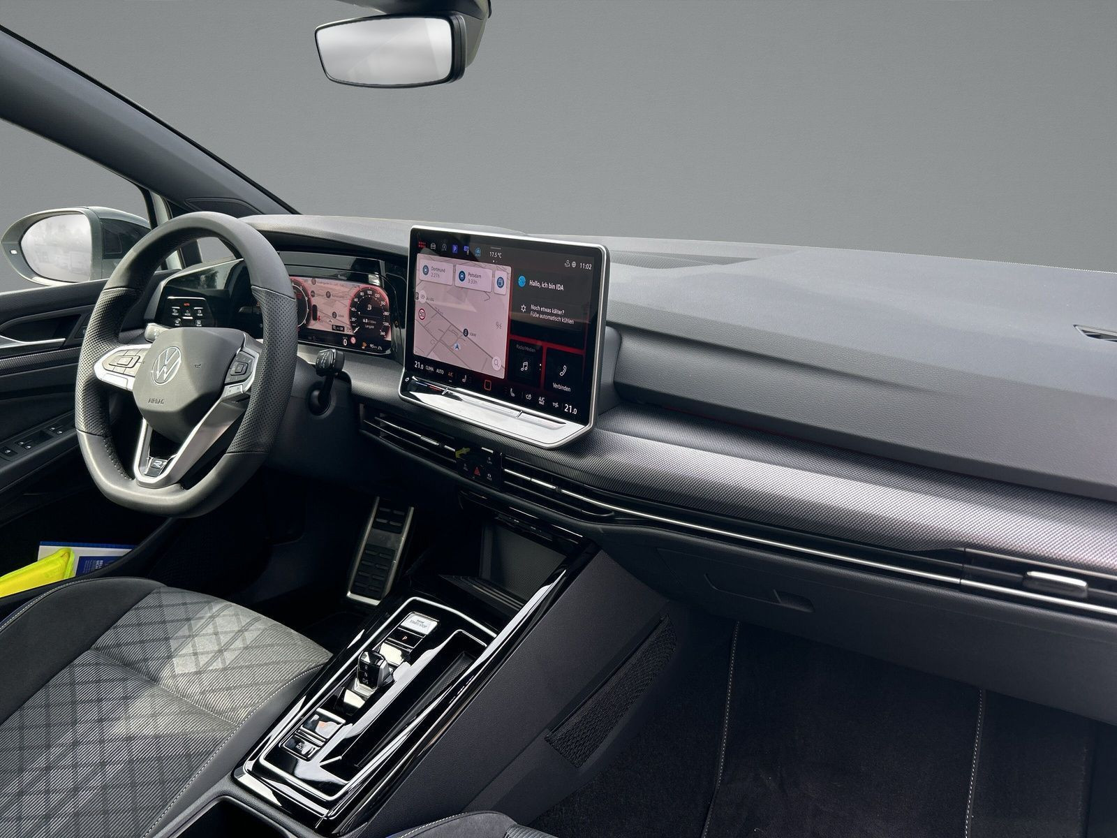 Volkswagen - Golf_15