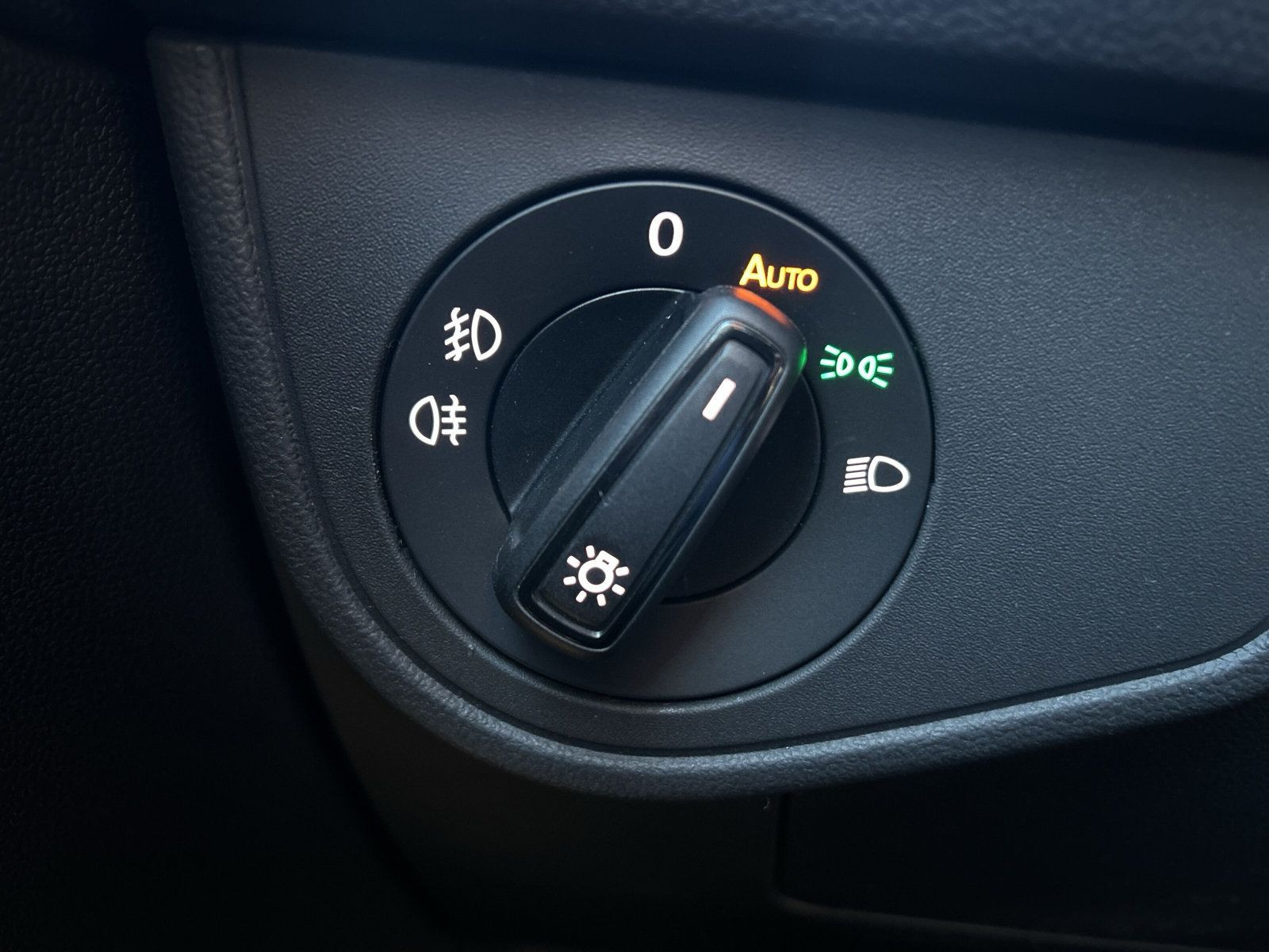 Volkswagen - Polo_27