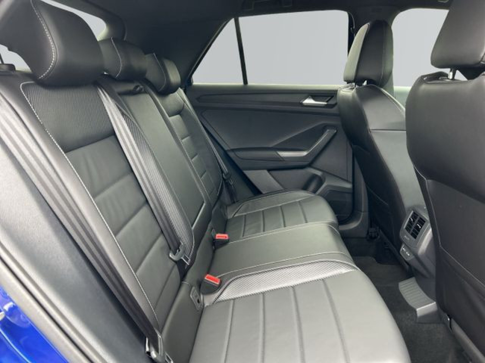 Volkswagen - T-Roc_14
