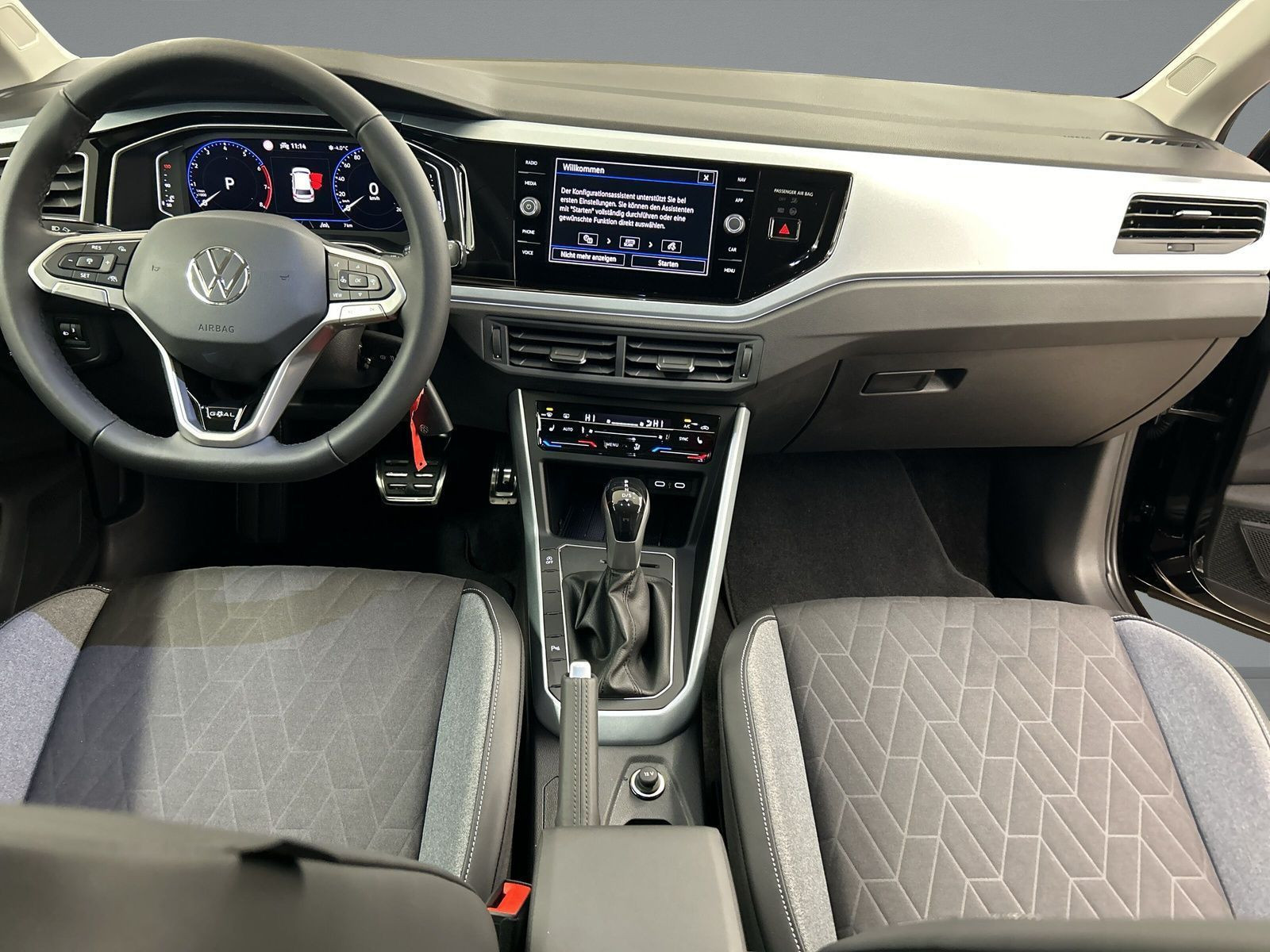 Volkswagen - Polo_9