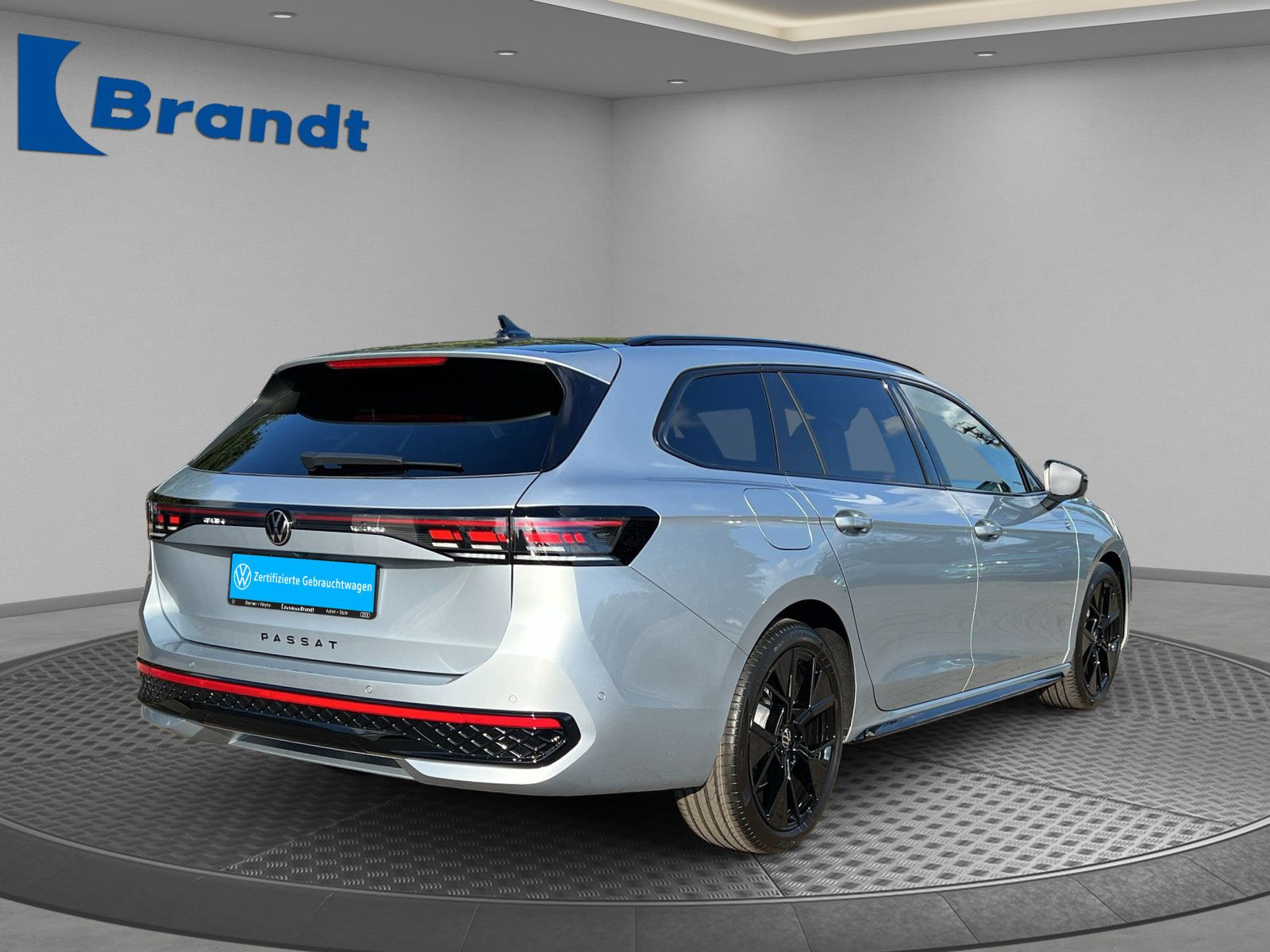 Volkswagen - Passat Variant_3