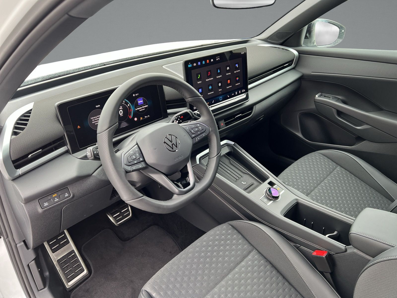 Volkswagen - T-Roc_7