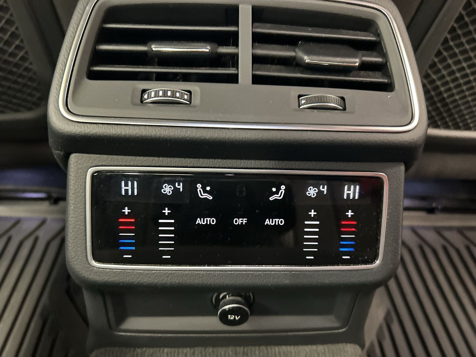 Audi - A6 Limousine_25