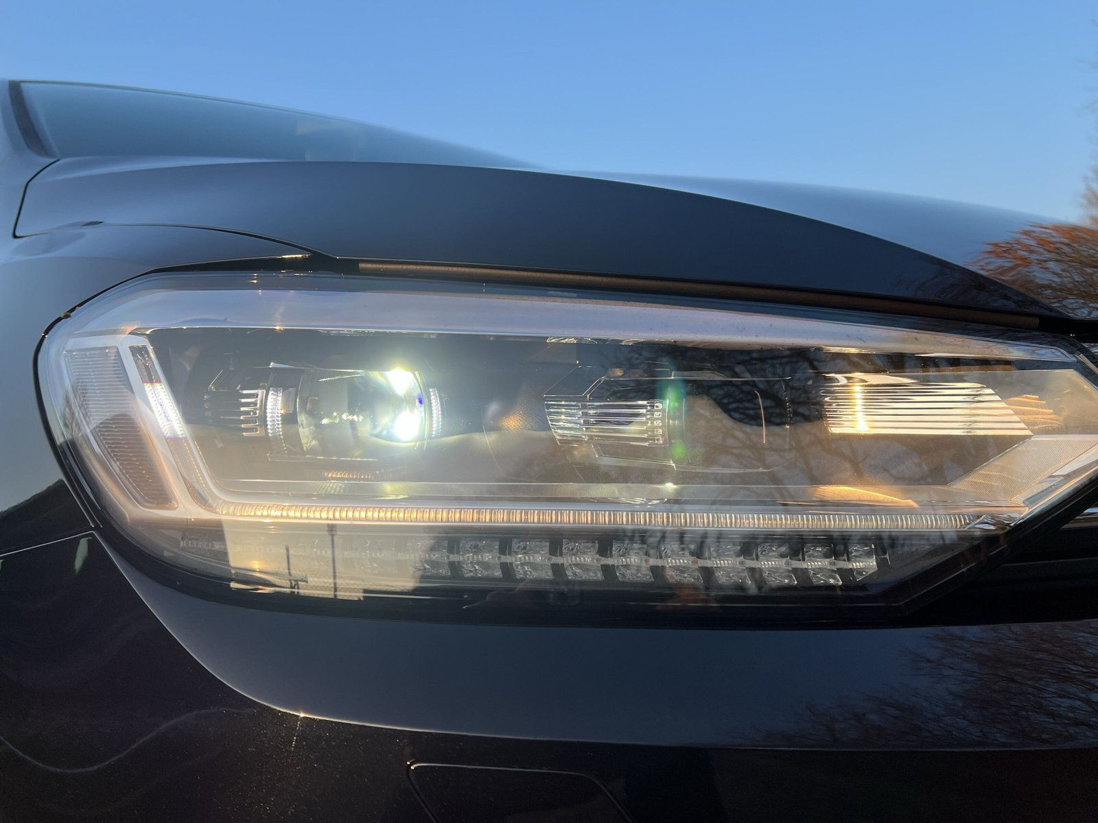 Volkswagen - Touran_30