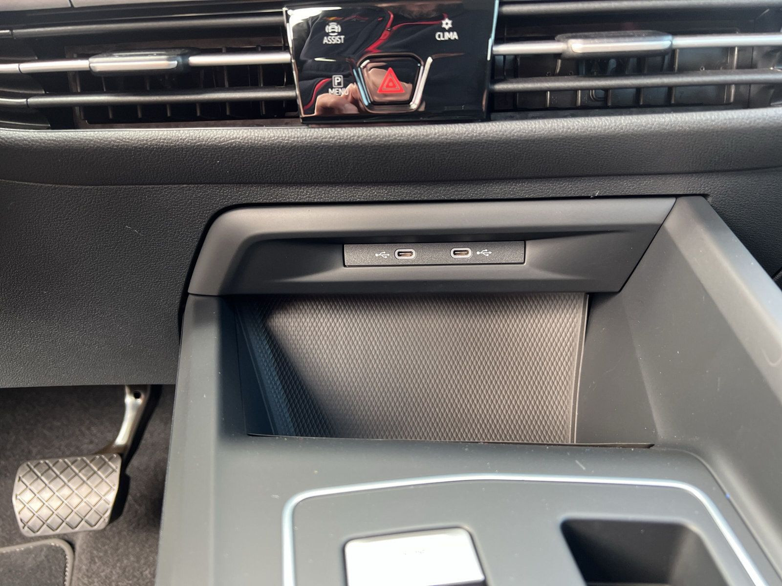 Volkswagen - Golf_19