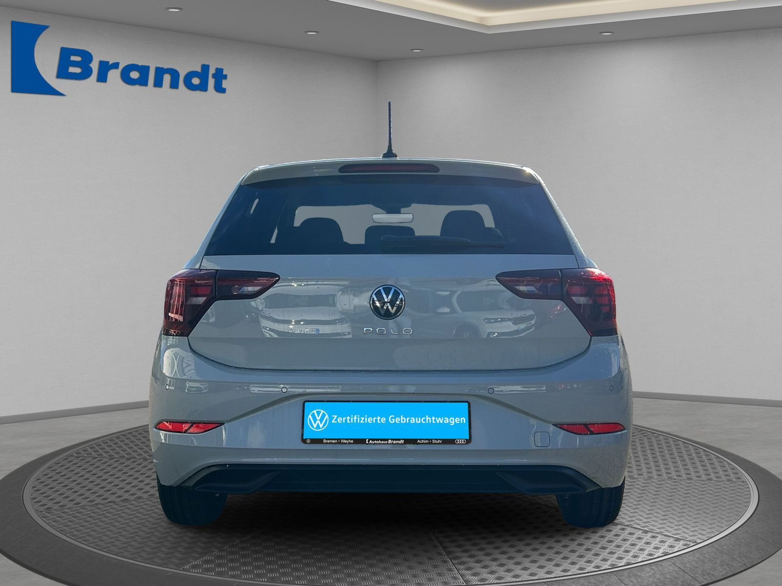 Volkswagen - Polo_5
