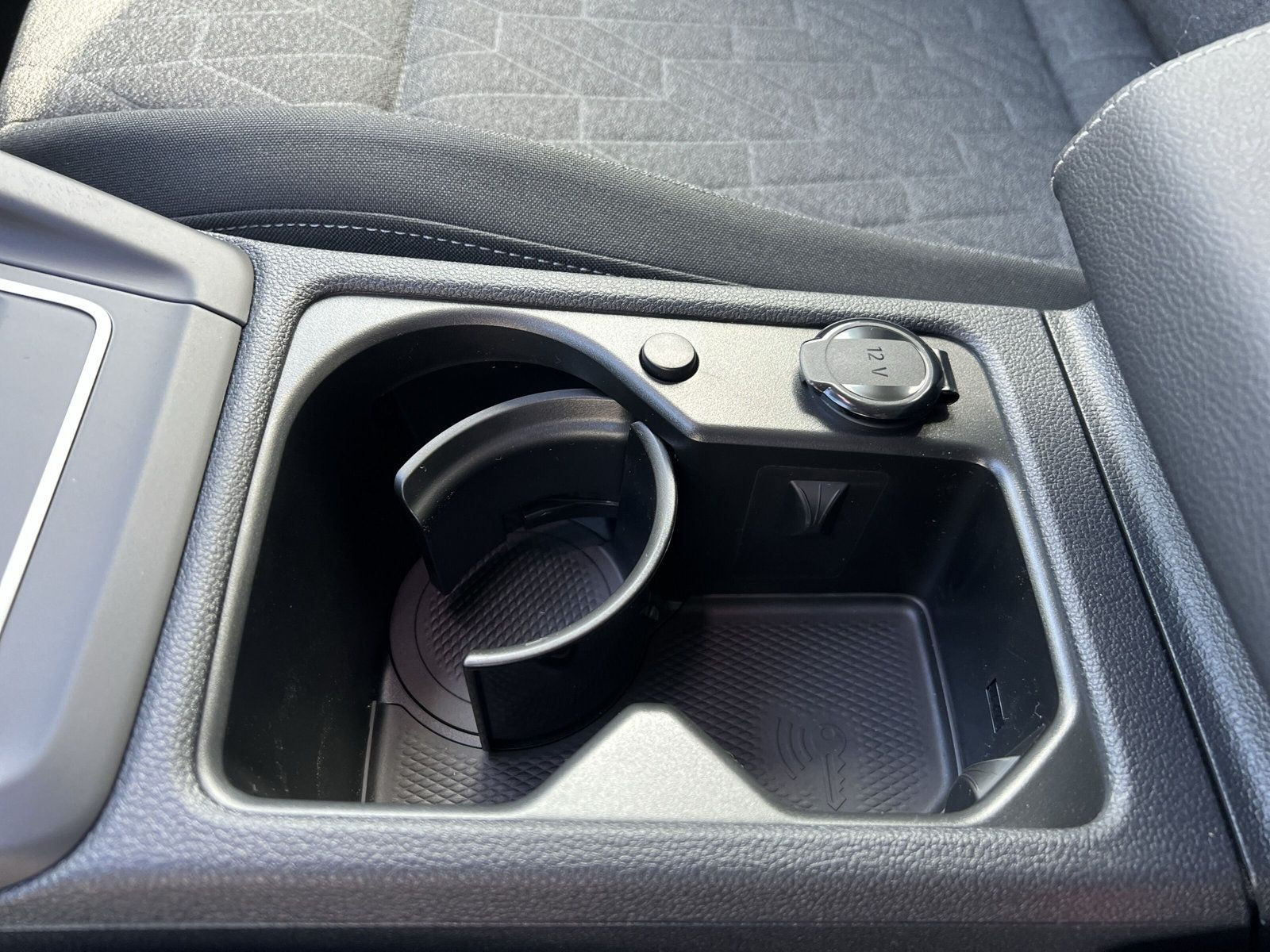 Volkswagen - Golf_30