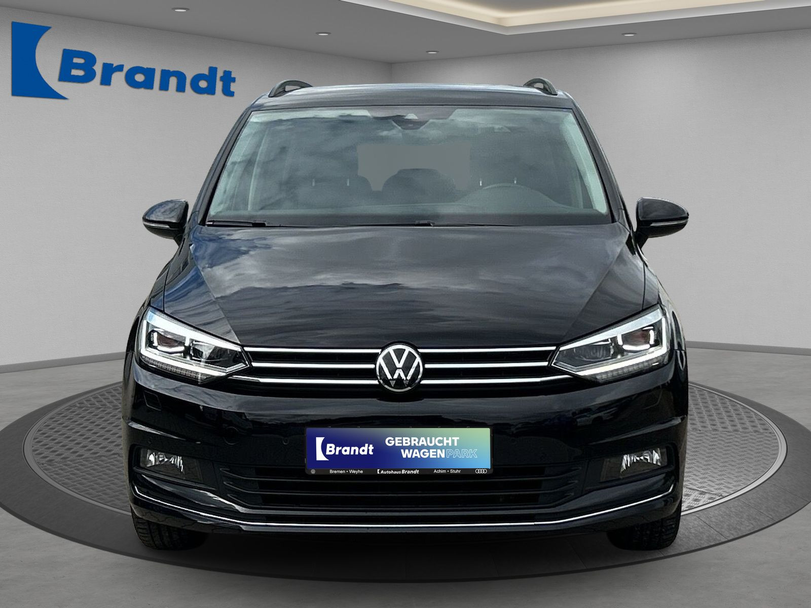 Volkswagen - Touran_5