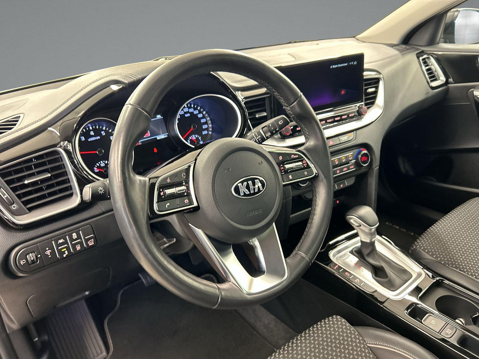 Kia - XCeed_8