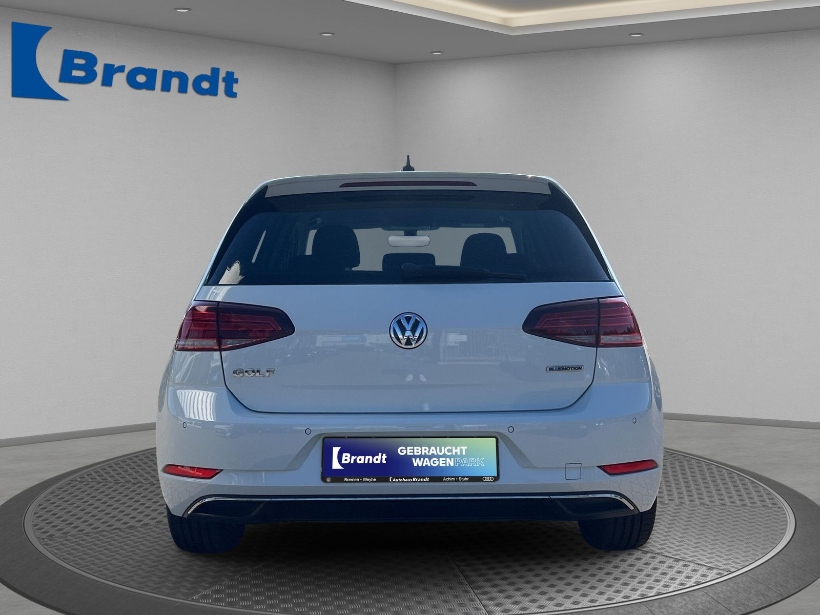 Volkswagen - Golf_6