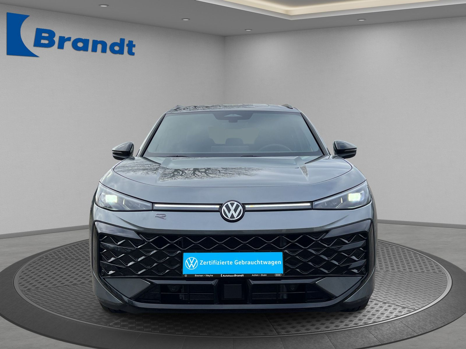 Volkswagen - T-Roc_4