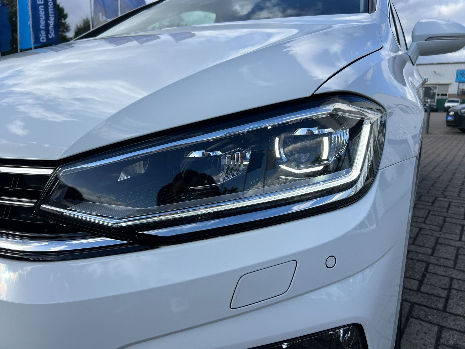 Volkswagen - Golf Sportsvan_26