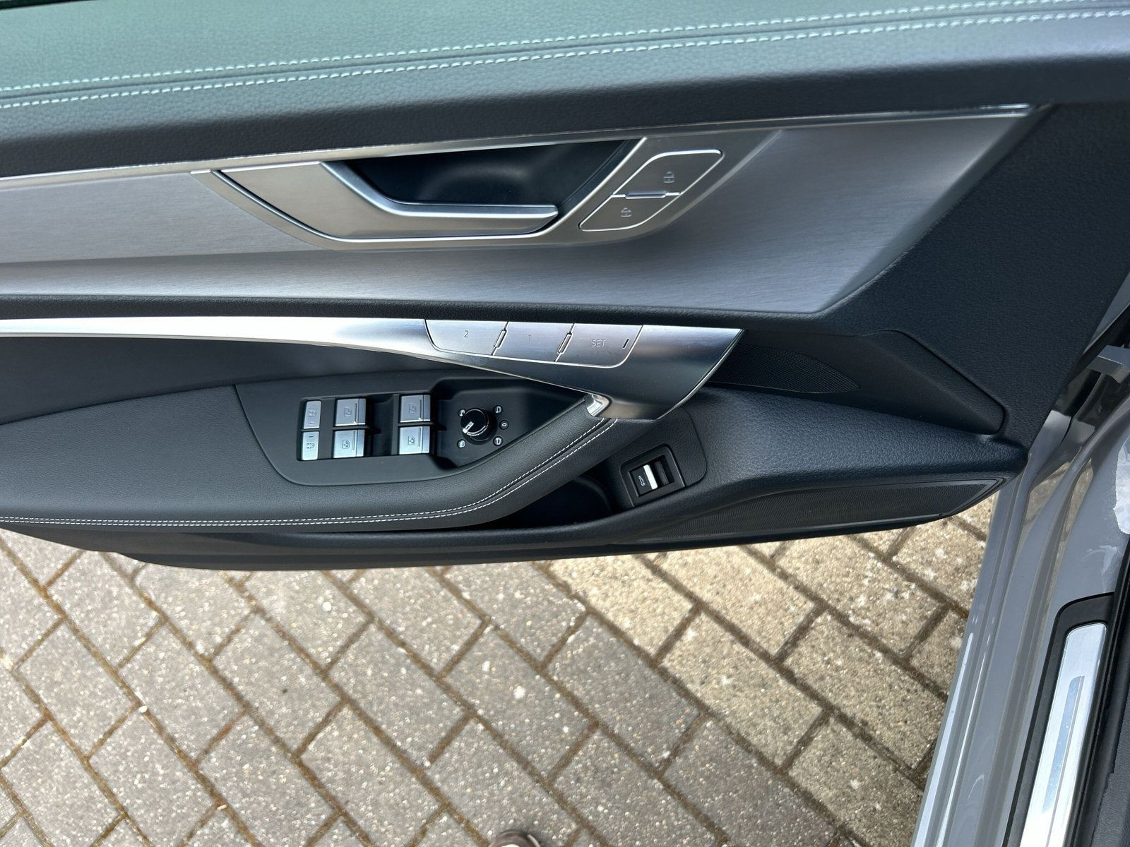 Audi - S6 Limousine_21