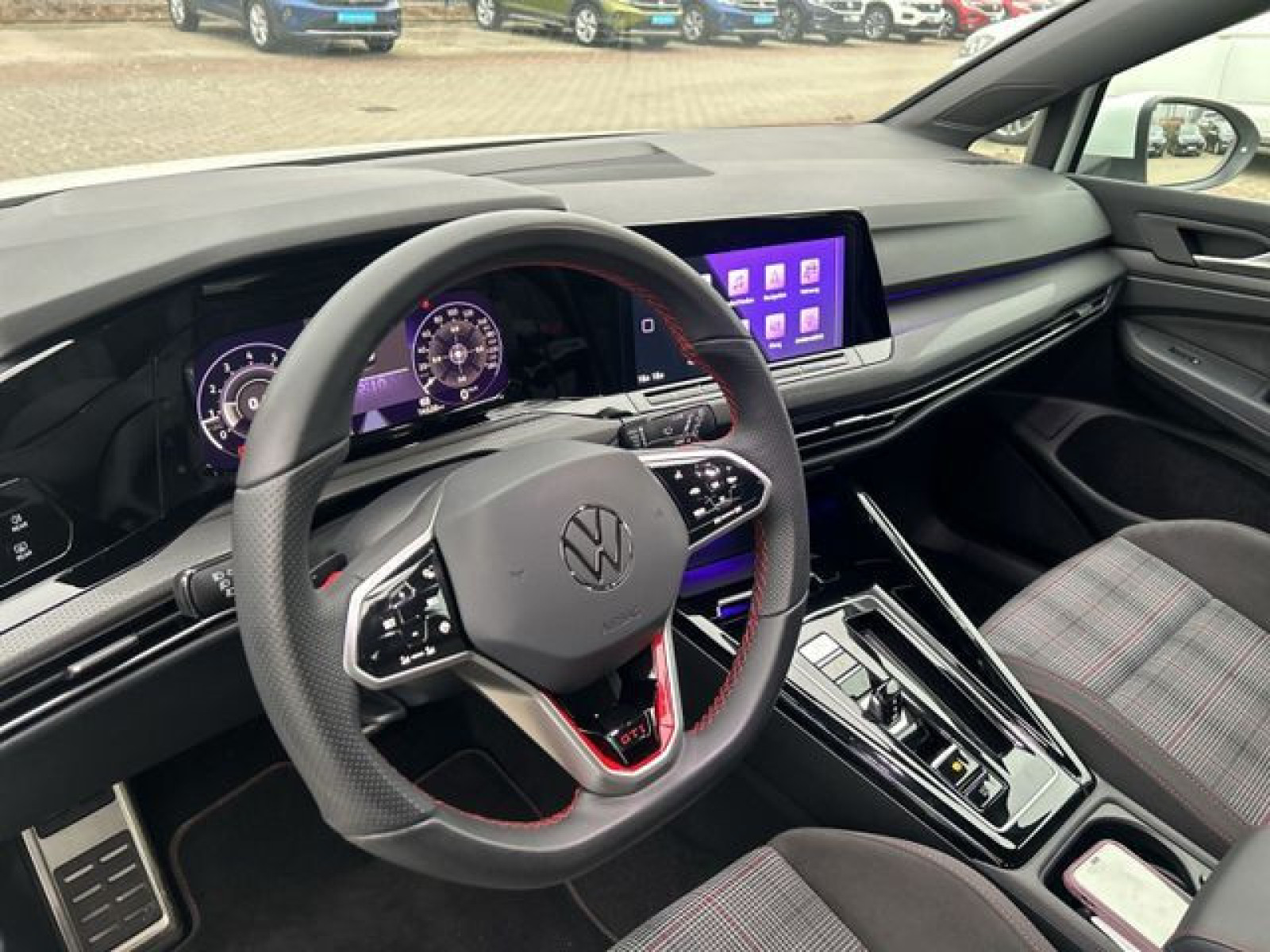 Volkswagen - Golf GTI_7