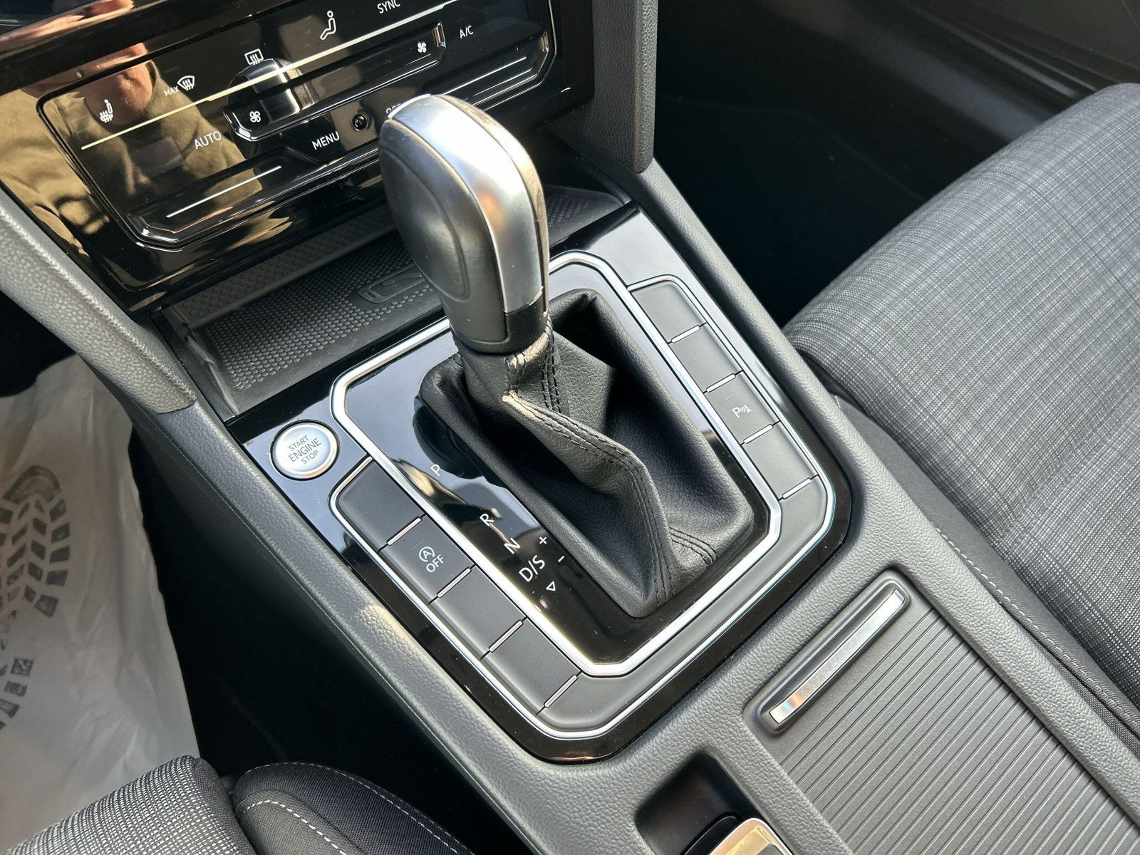 Volkswagen - Passat Variant_15