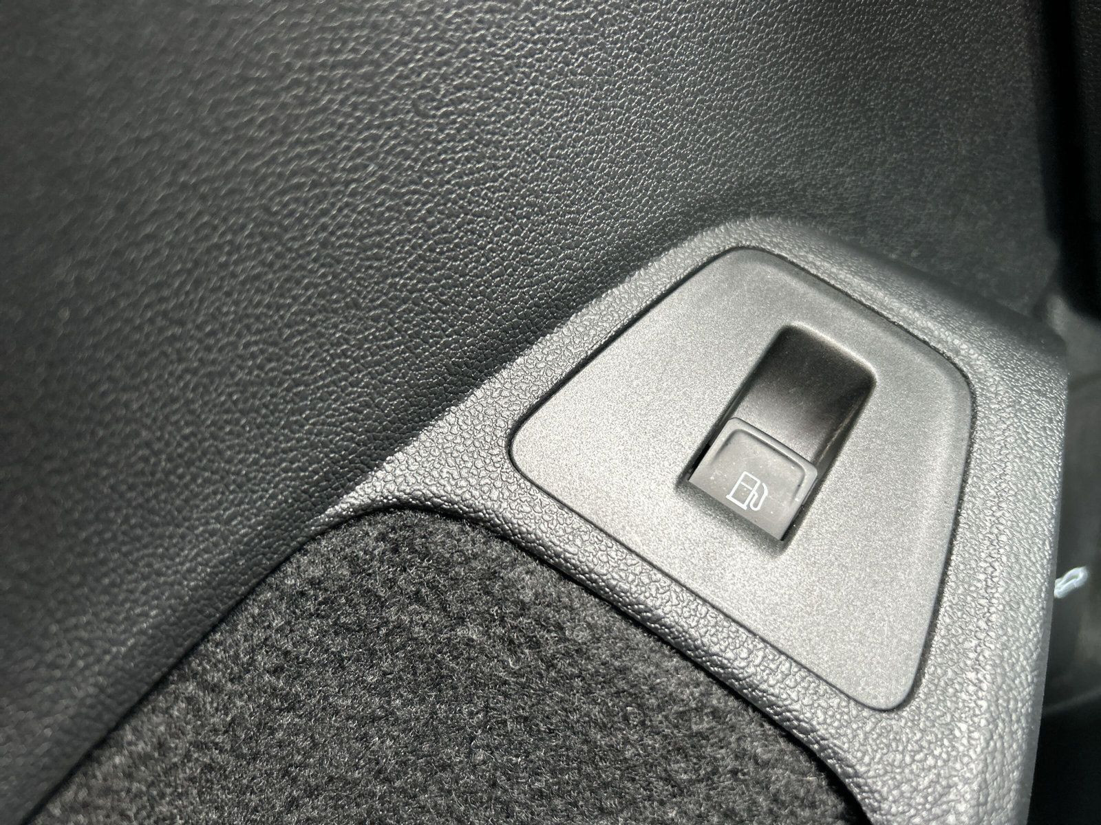 Volkswagen - Tiguan_24