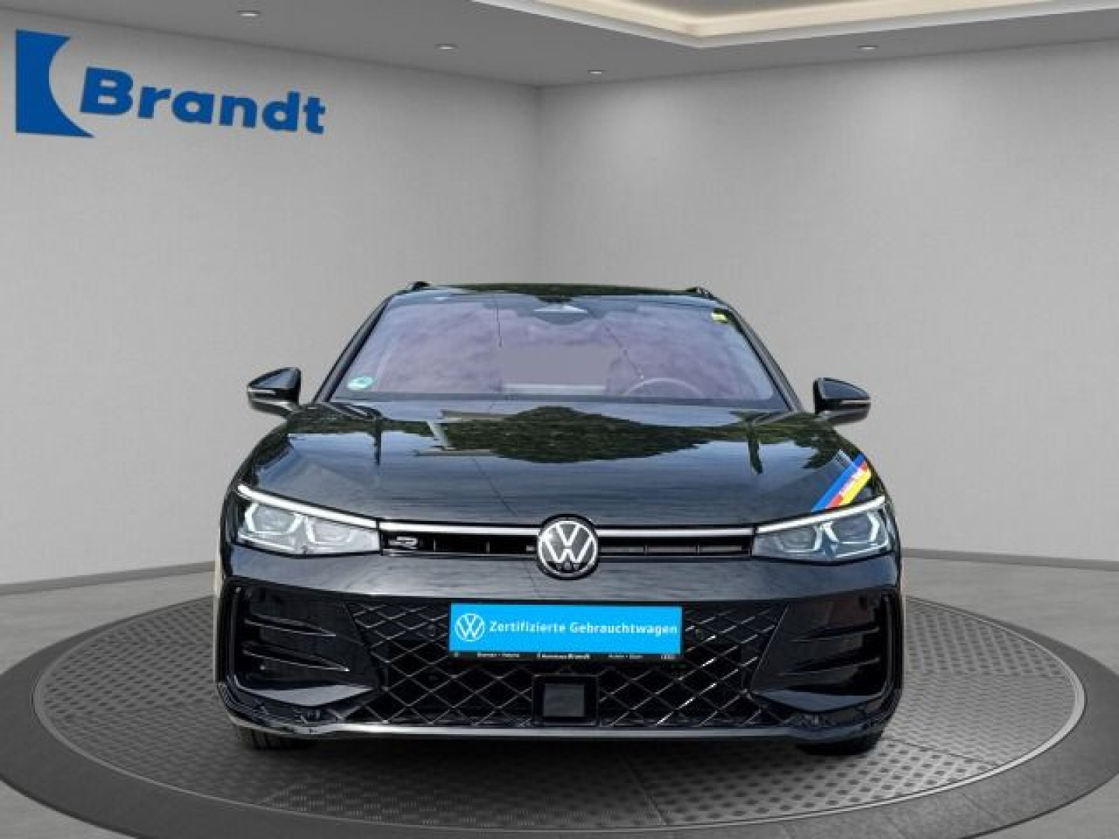 Volkswagen - Passat Variant_5