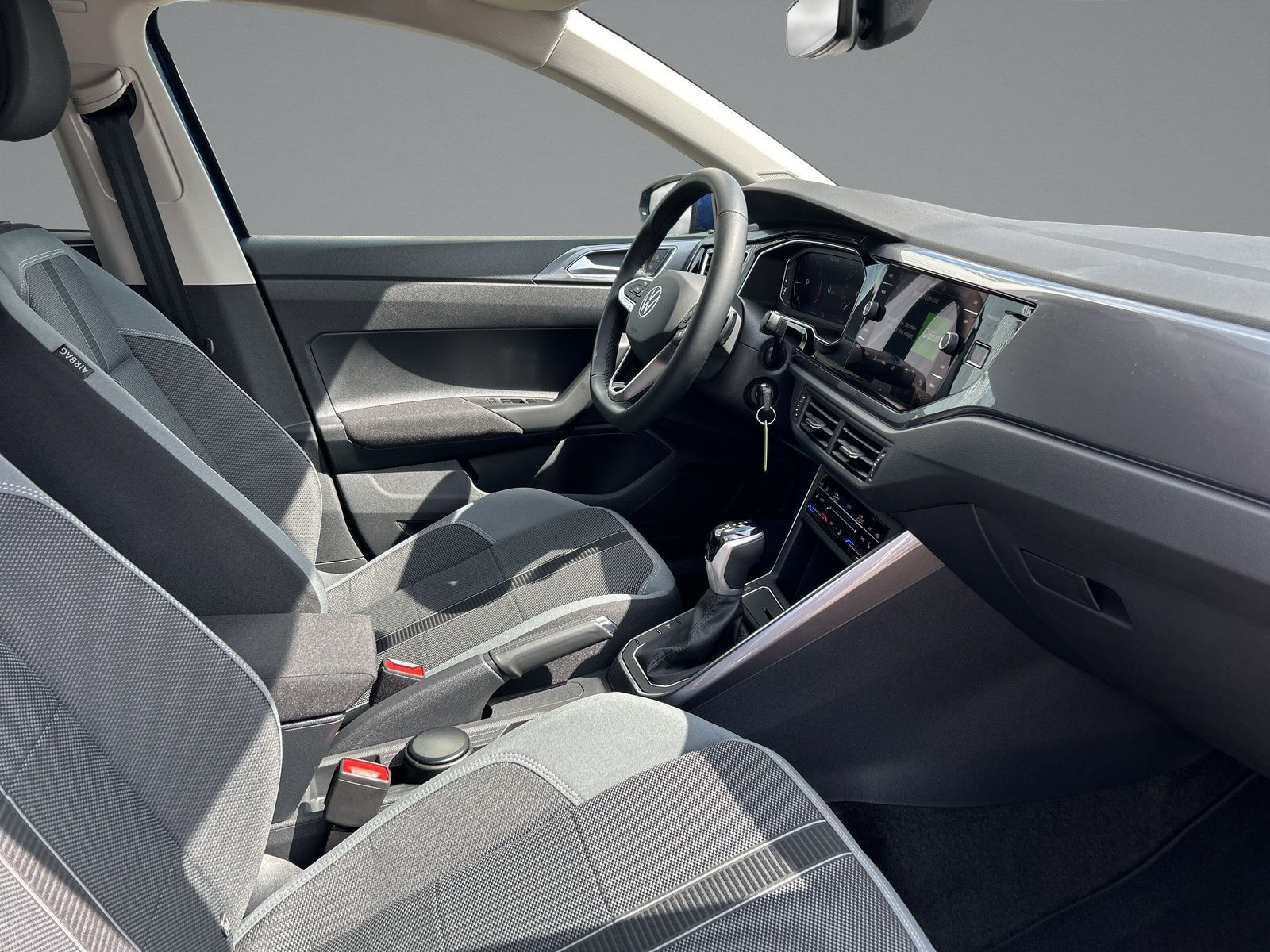 Volkswagen - Polo_12