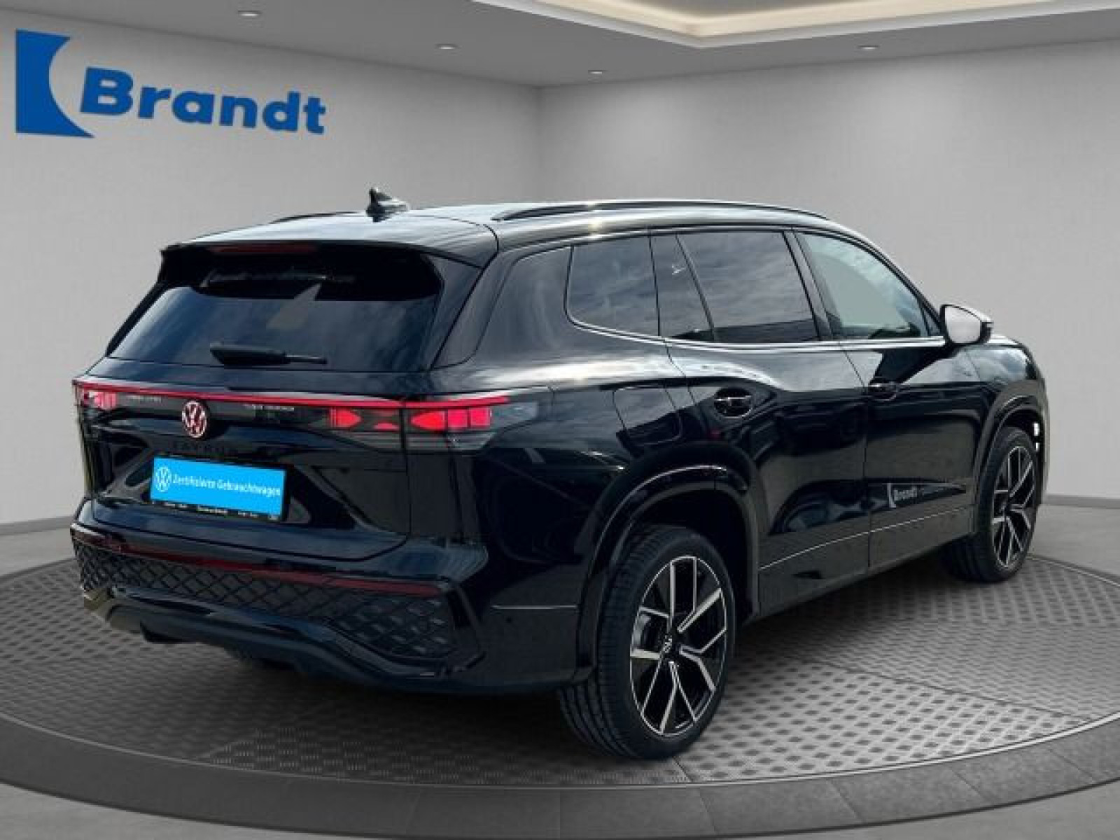 Volkswagen - Tayron_4