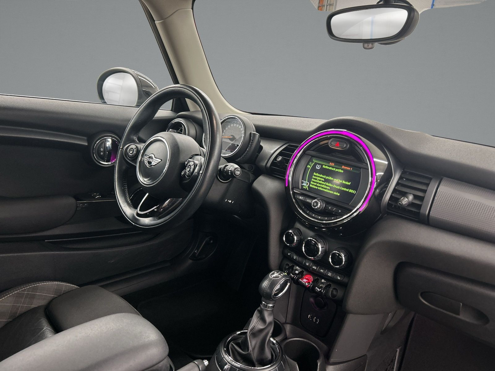 Mini (BMW) - Cooper D_12