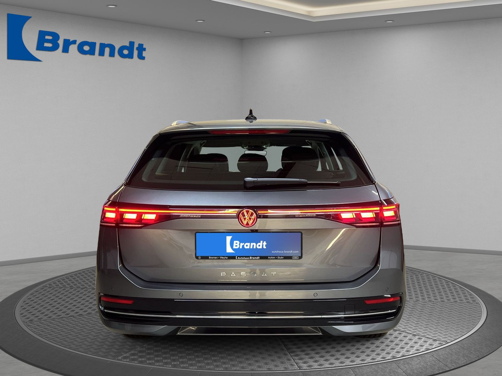 Volkswagen - Passat Variant_5