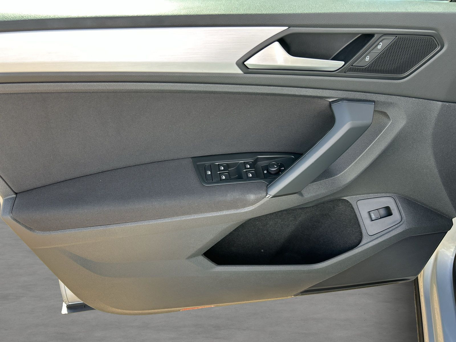 Volkswagen - Tiguan_21