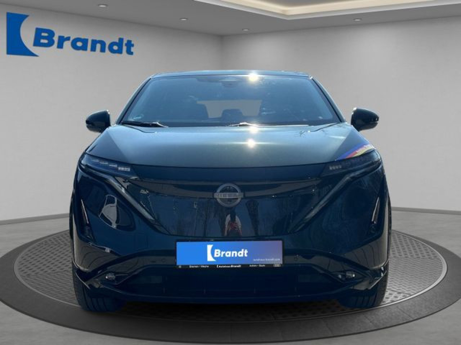 Nissan - Ariya_4