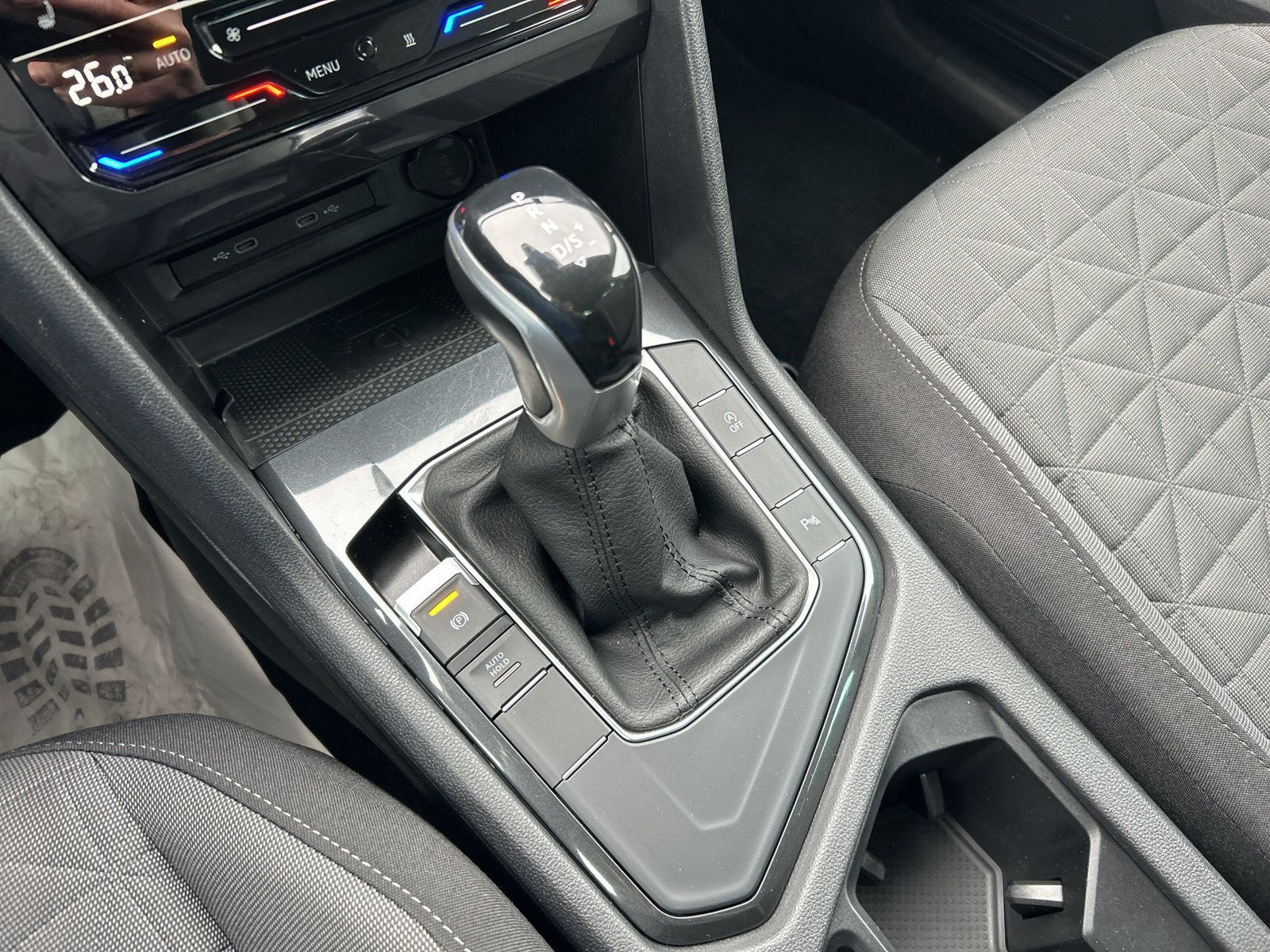 Volkswagen - Tiguan_15