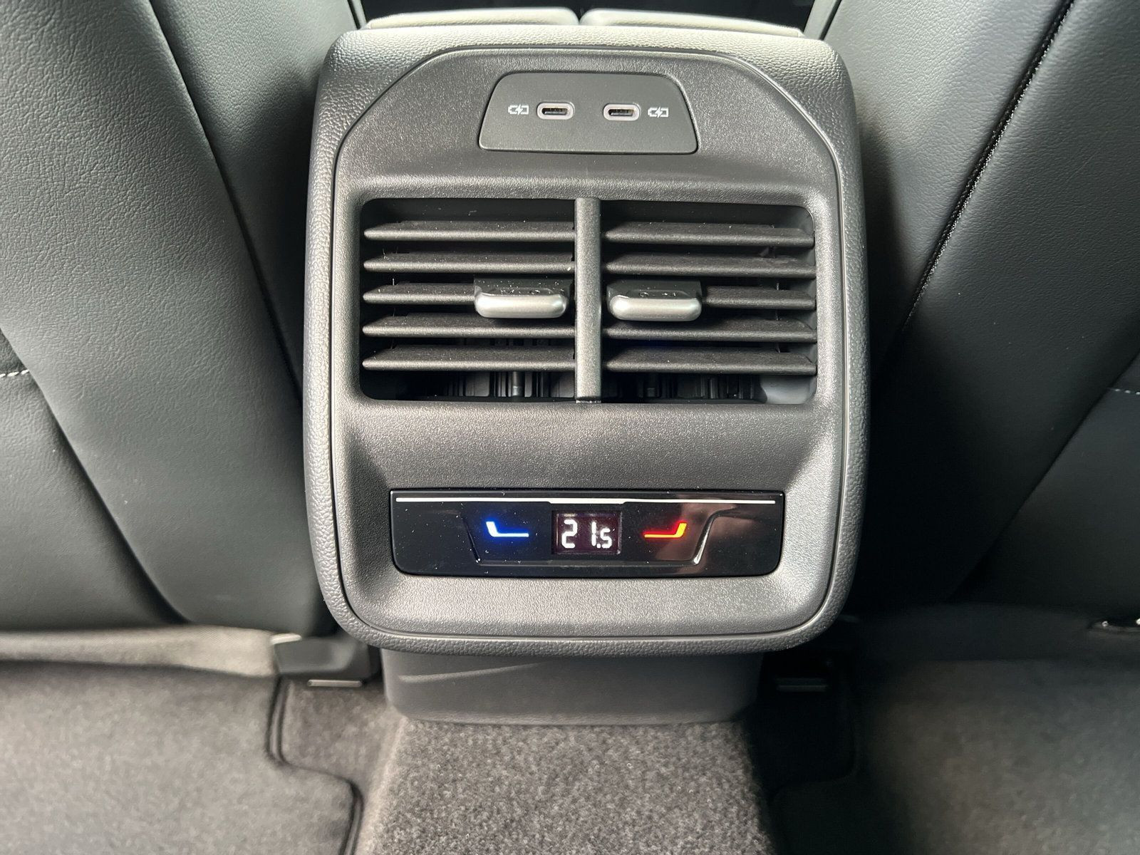 Volkswagen - Passat Variant_34