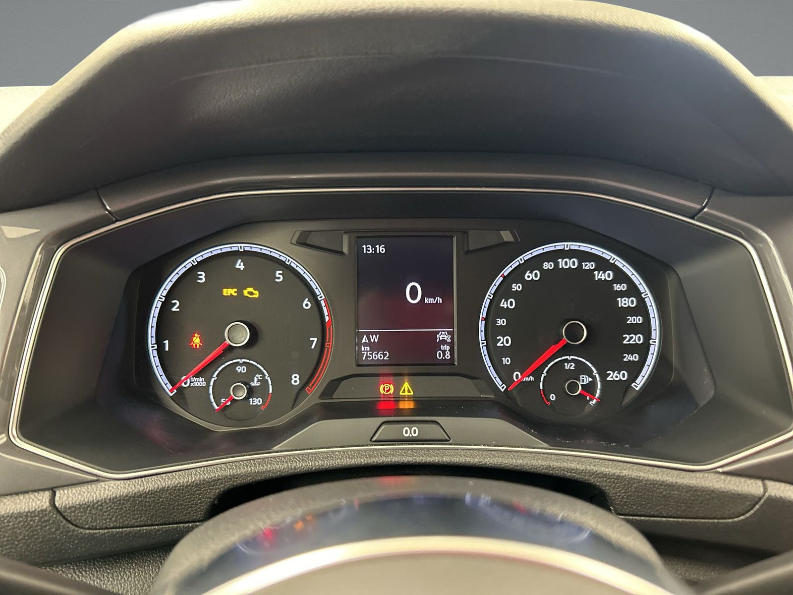 Volkswagen - T-Roc_20