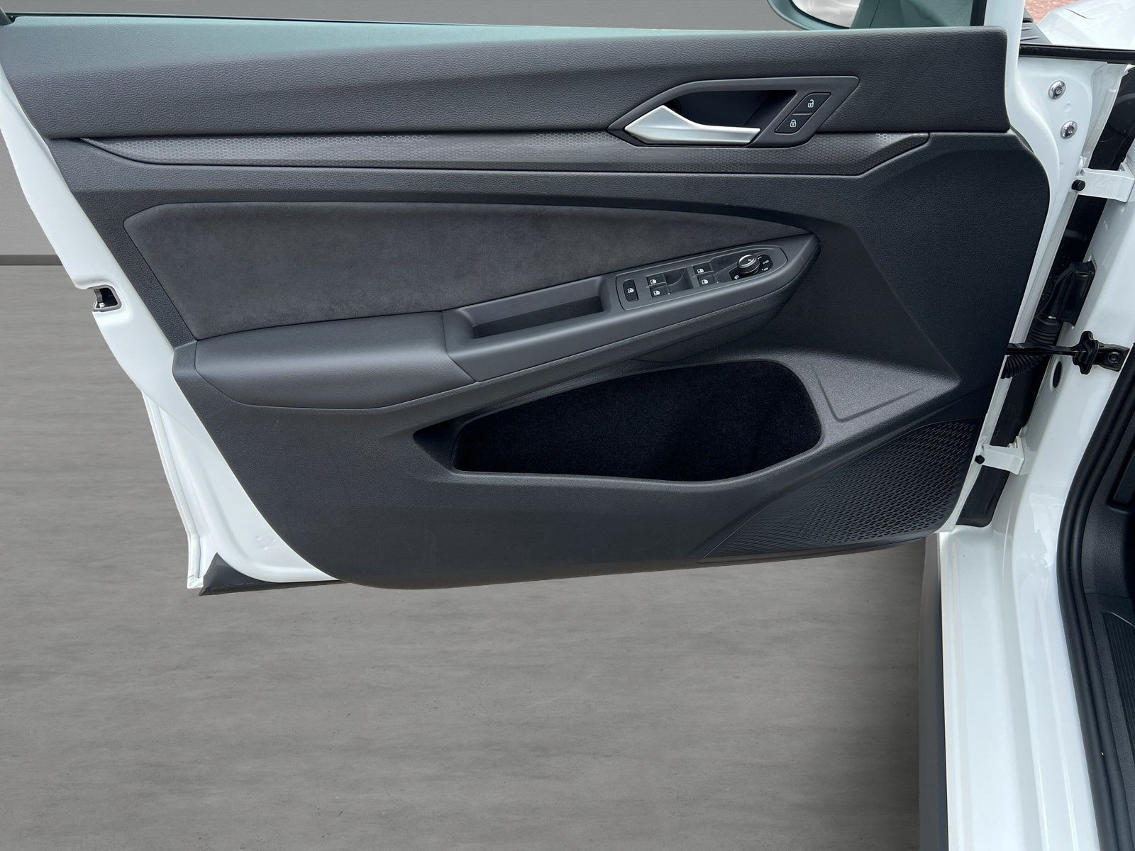 Volkswagen - Golf GTI_23