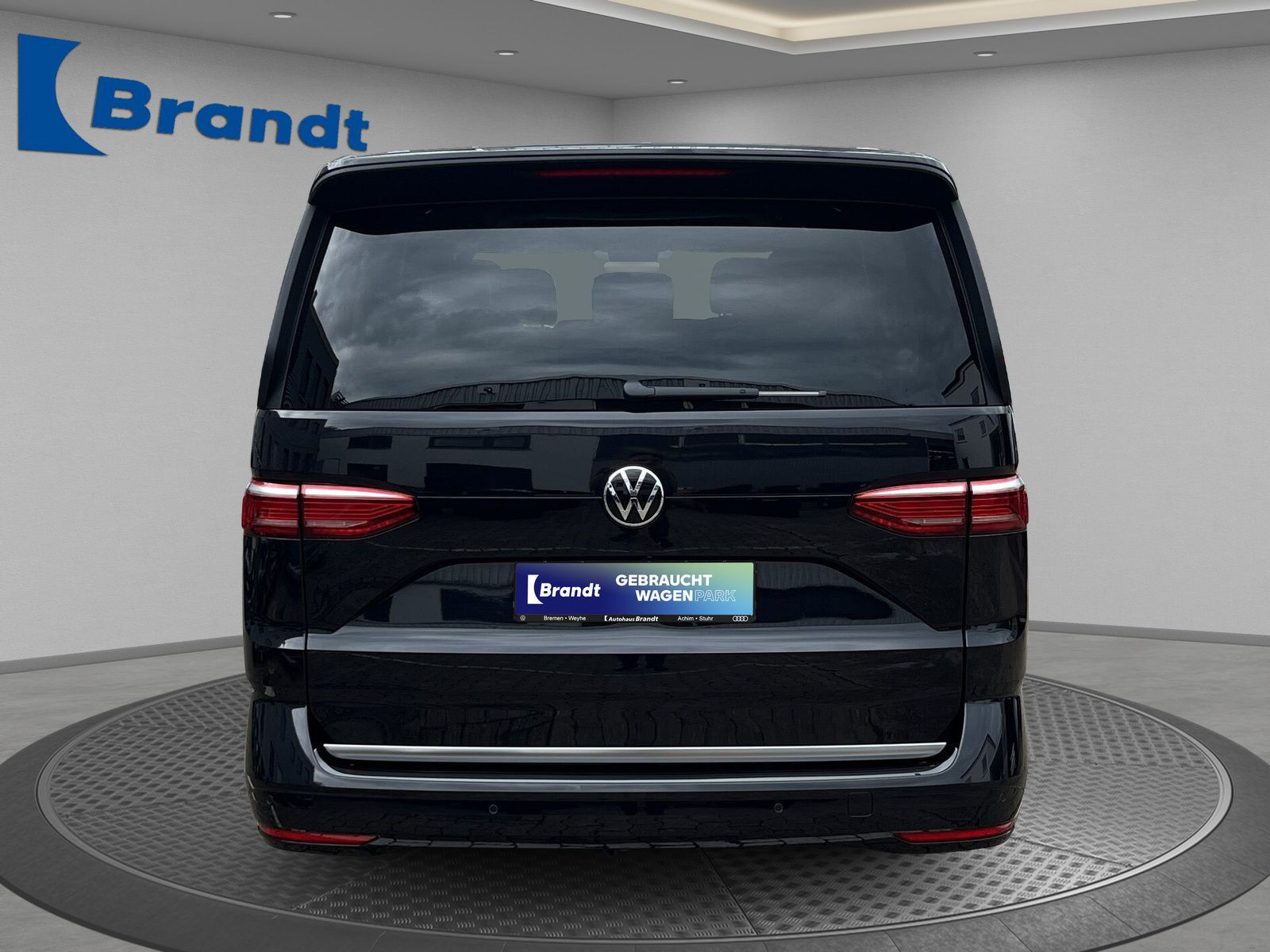 Volkswagen - Multivan_6