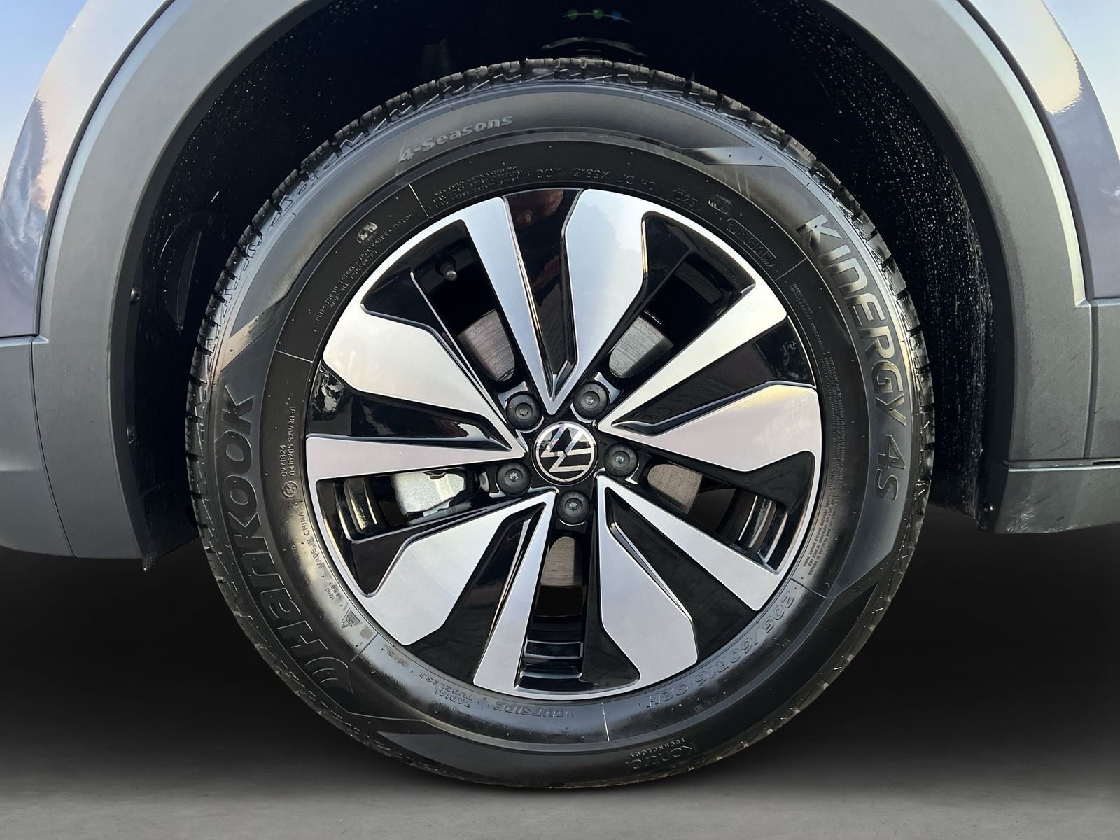 Volkswagen - T-Cross_7