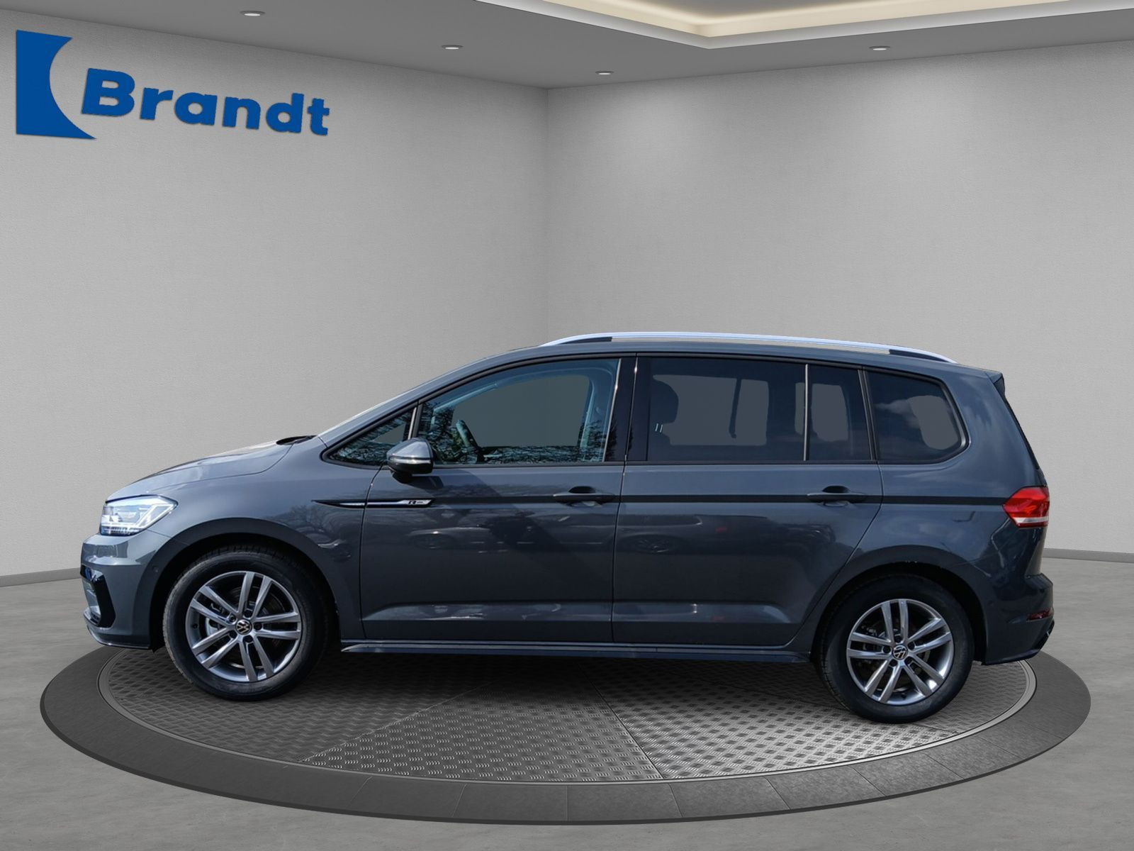Volkswagen - Touran_2