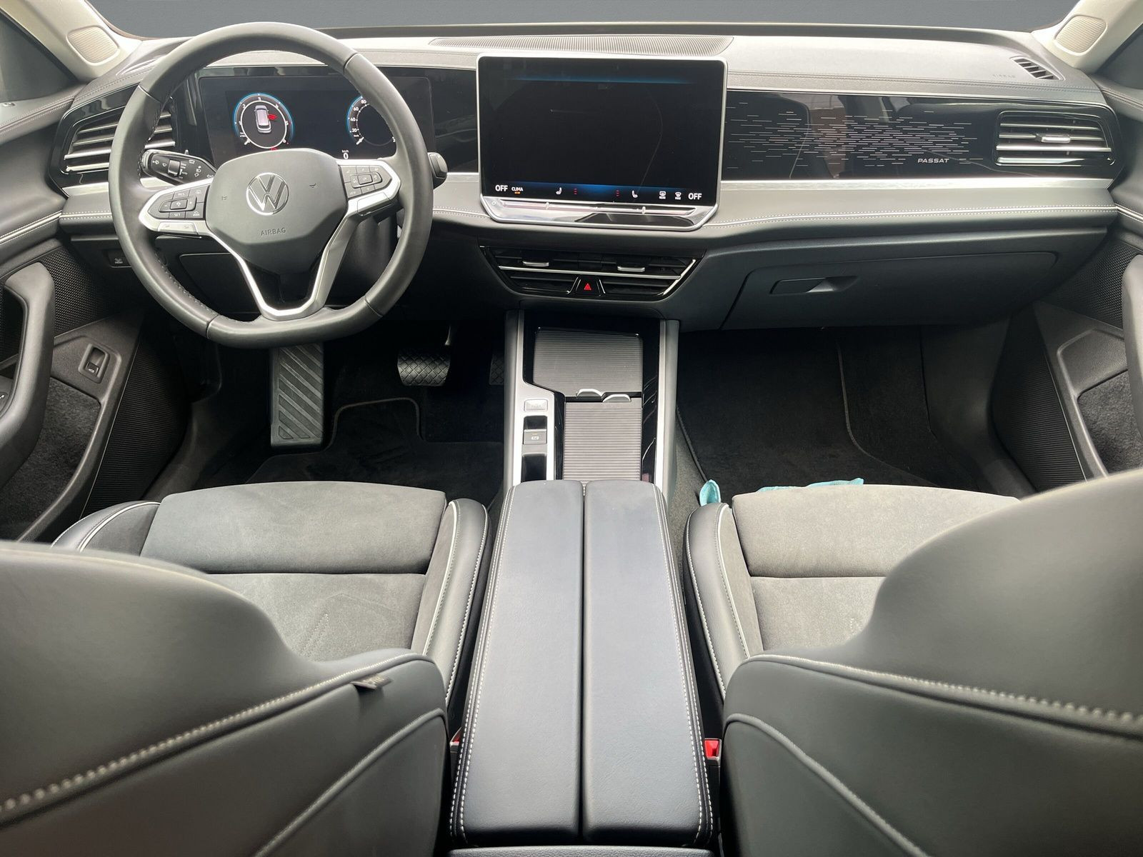 Volkswagen - Passat Variant_11