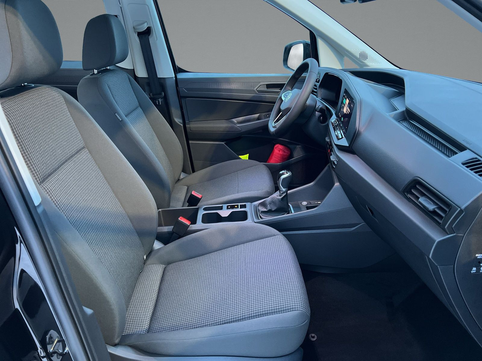 Volkswagen - Caddy_10