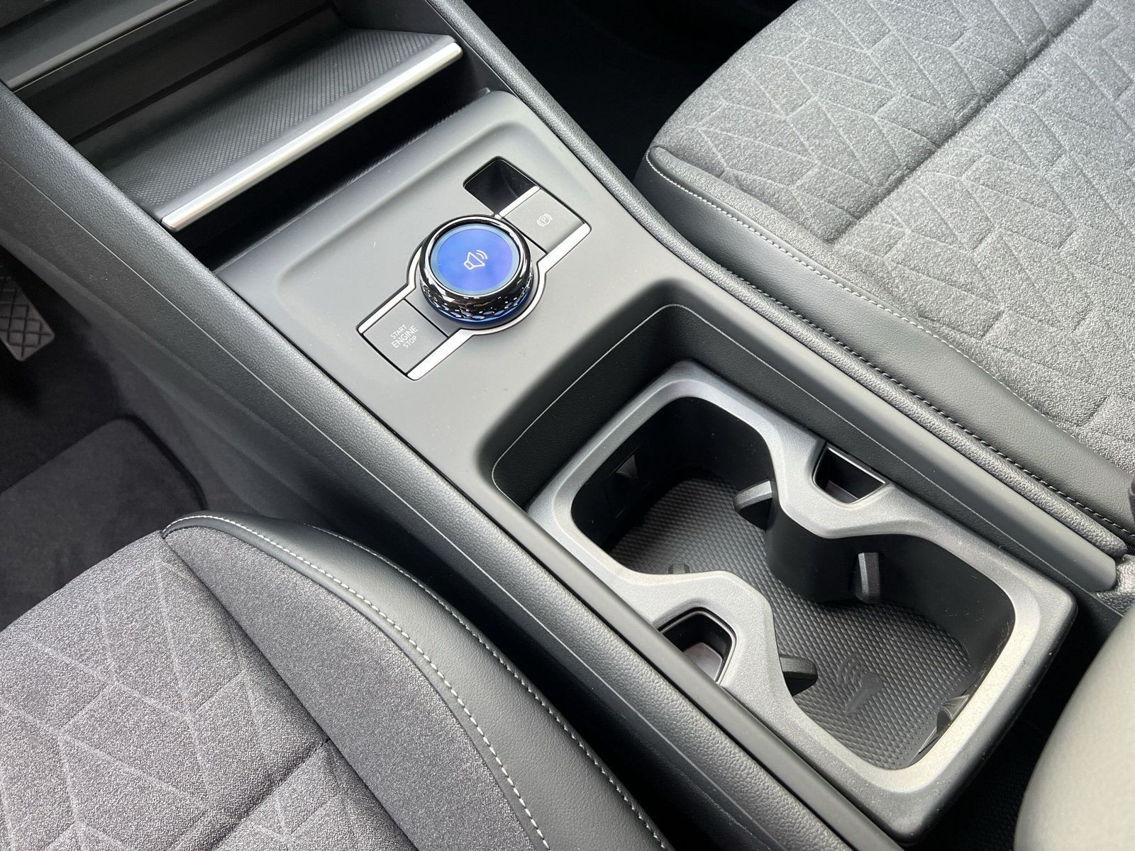 Volkswagen - Tiguan_28