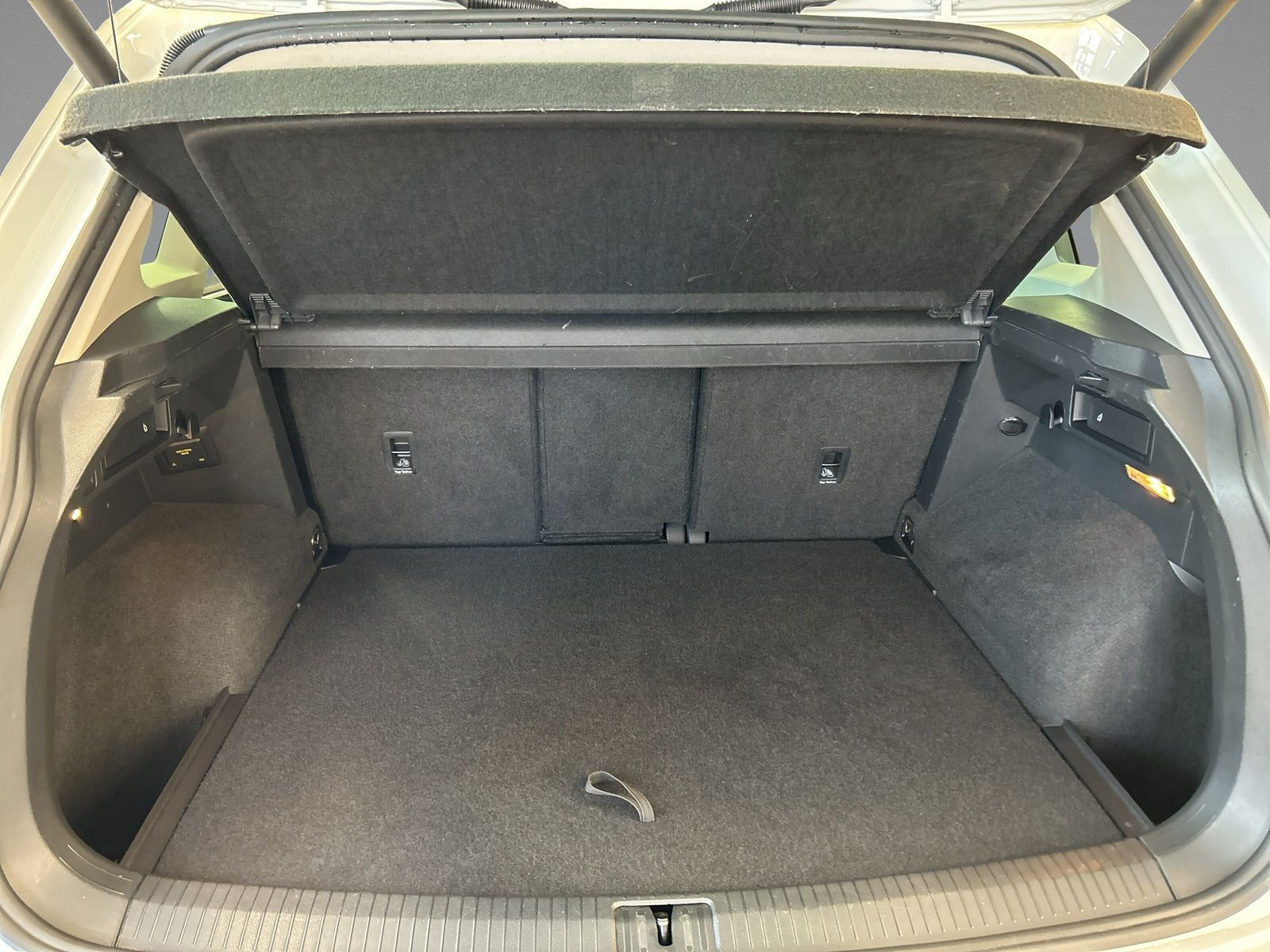 Volkswagen - Tiguan_11