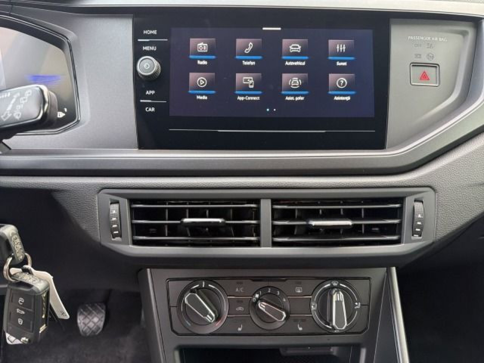 Volkswagen - Polo_19