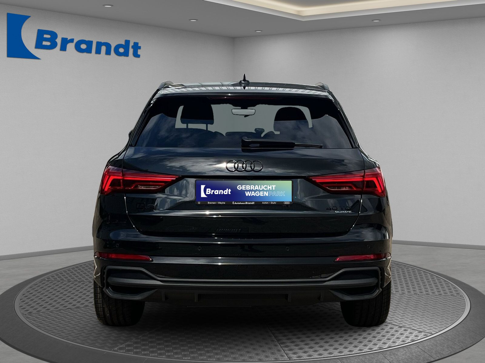 Audi - Q3_6