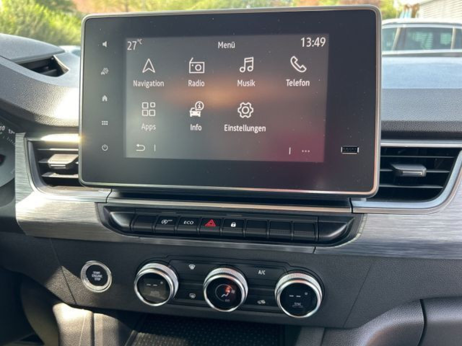 Nissan - Townstar_16