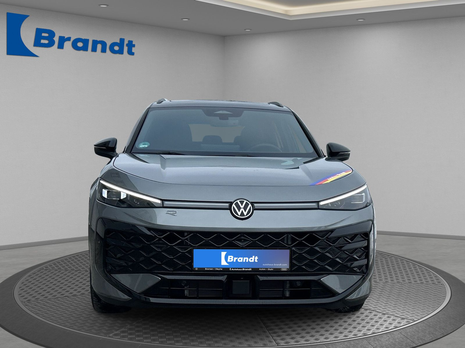 Volkswagen - T-Roc_4